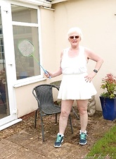 Sexy naked glasses granny showing off in her backyard